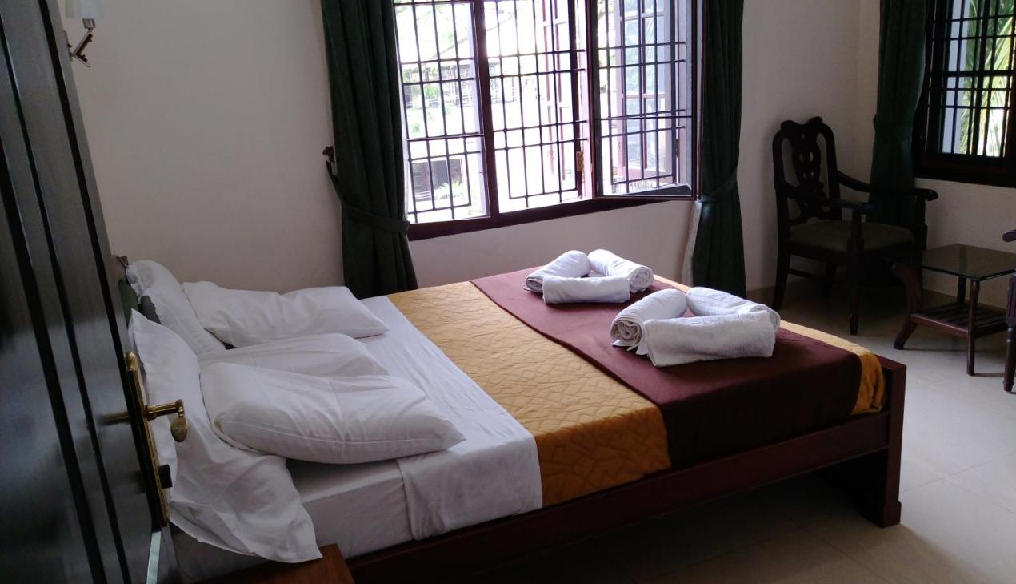 Elim Homestay Fort Kochi | AC Deluxe Room